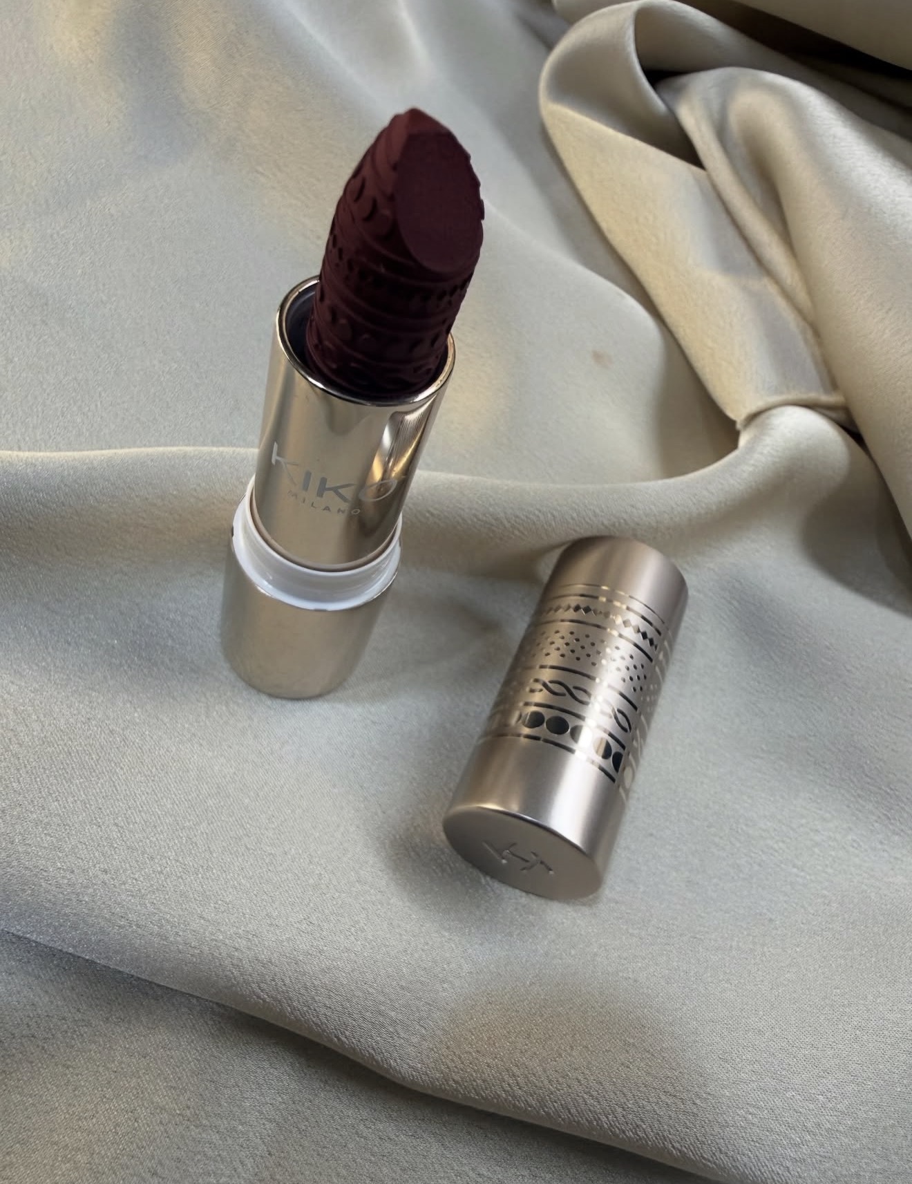 KIKO MILANO Festival Glow No Transfer Matte Lipstick — foto 2