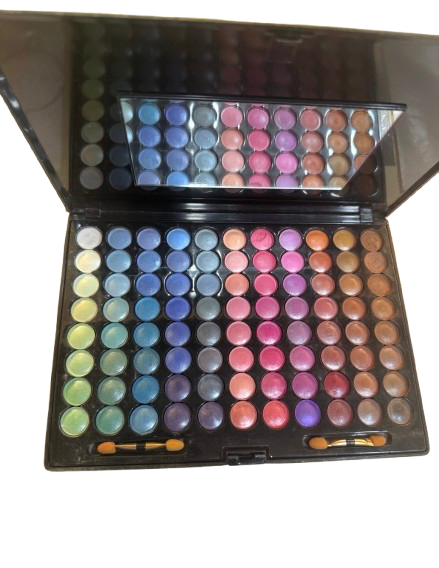 88-Color Eyeshadow Palette