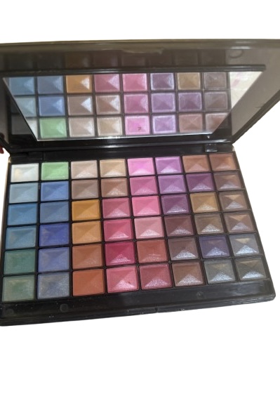 Miss Rose Color Spirit 48-Color Eyeshadow Palette