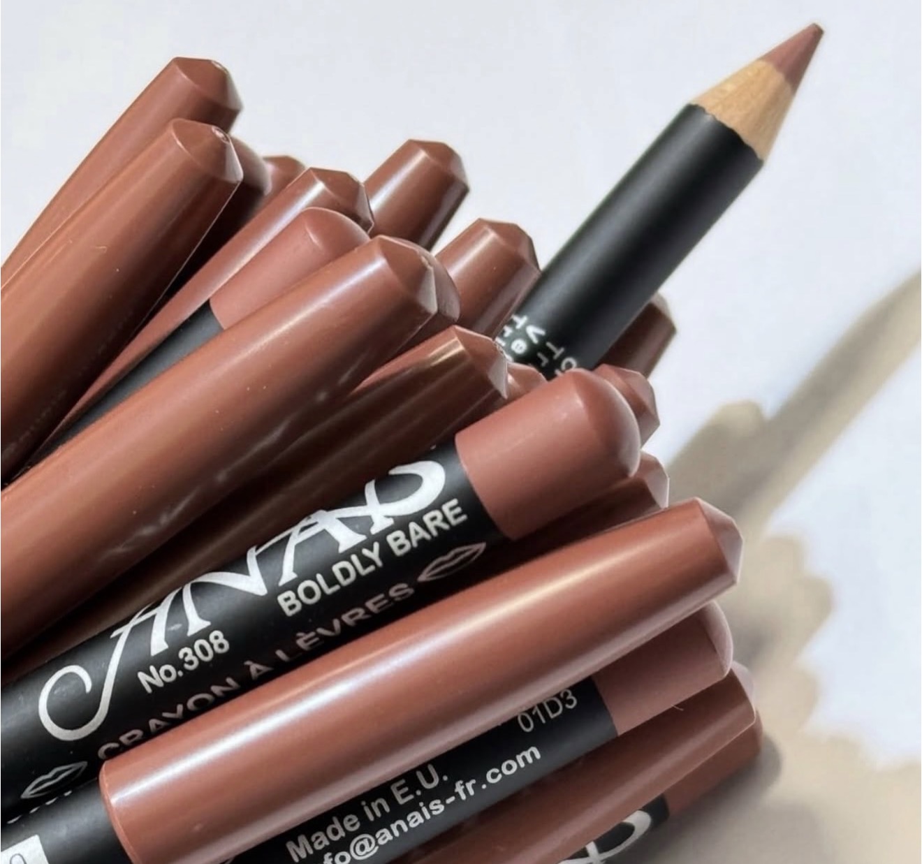 Anais Waterproof Lipliner — foto 2
