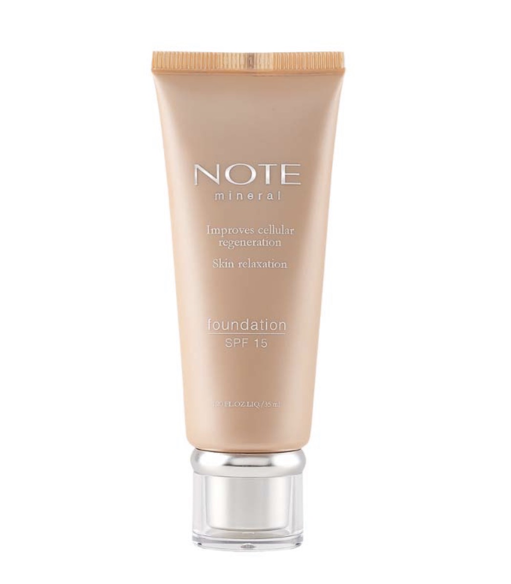 NOTE Mineral Foundation SPF15