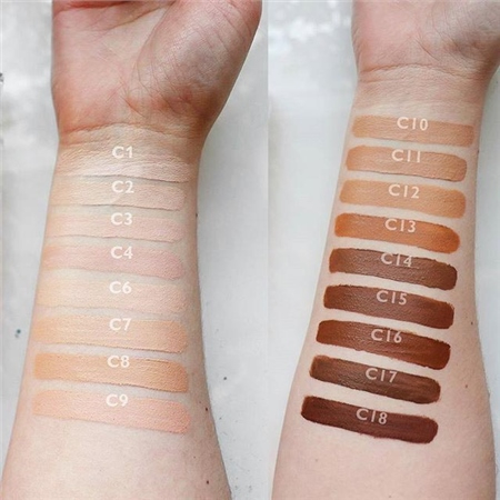 Makeup Revolution Conceal & Define Concealer — foto 2