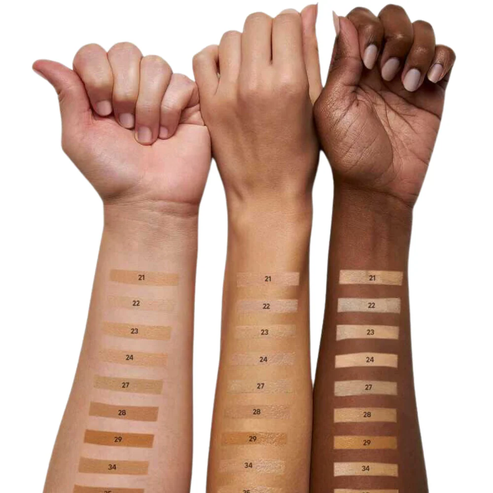 Golden Rose Satin Smoothing Fluid Foundation SPF 15 — foto 2