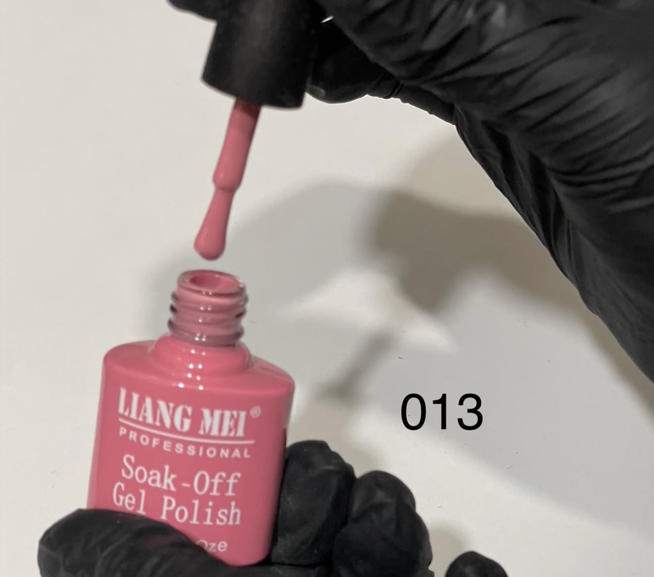 Liang Mei Professional Soak-Off Gel Polish — foto 19