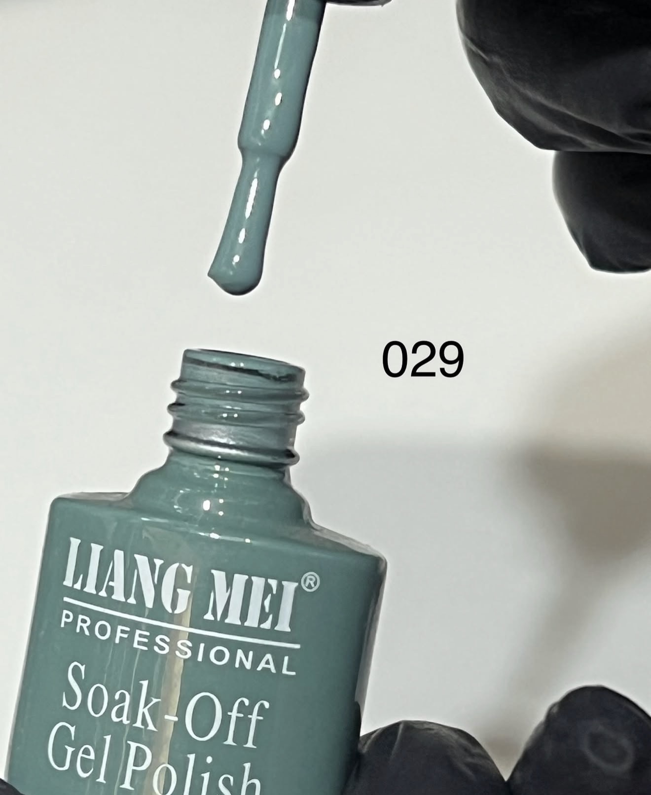 Liang Mei Professional Soak-Off Gel Polish — foto 6