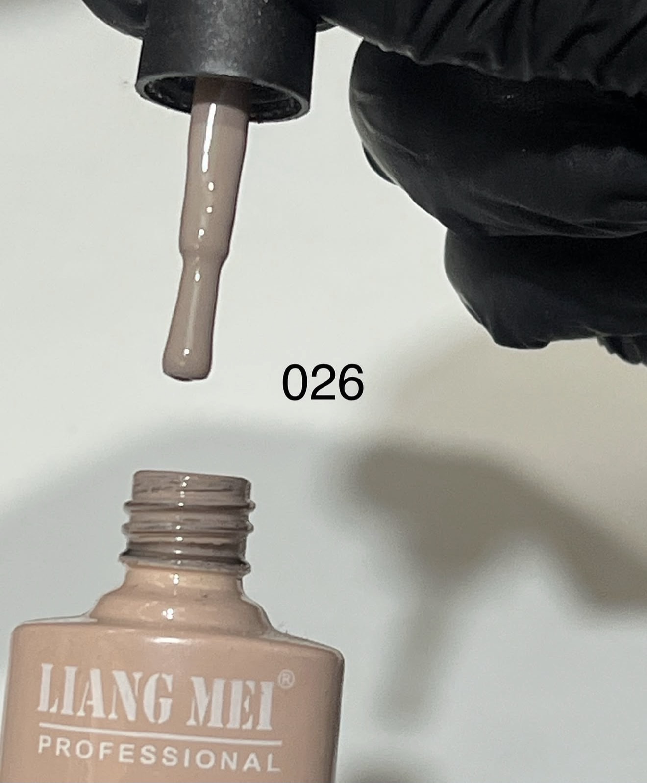 Liang Mei Professional Soak-Off Gel Polish — foto 4
