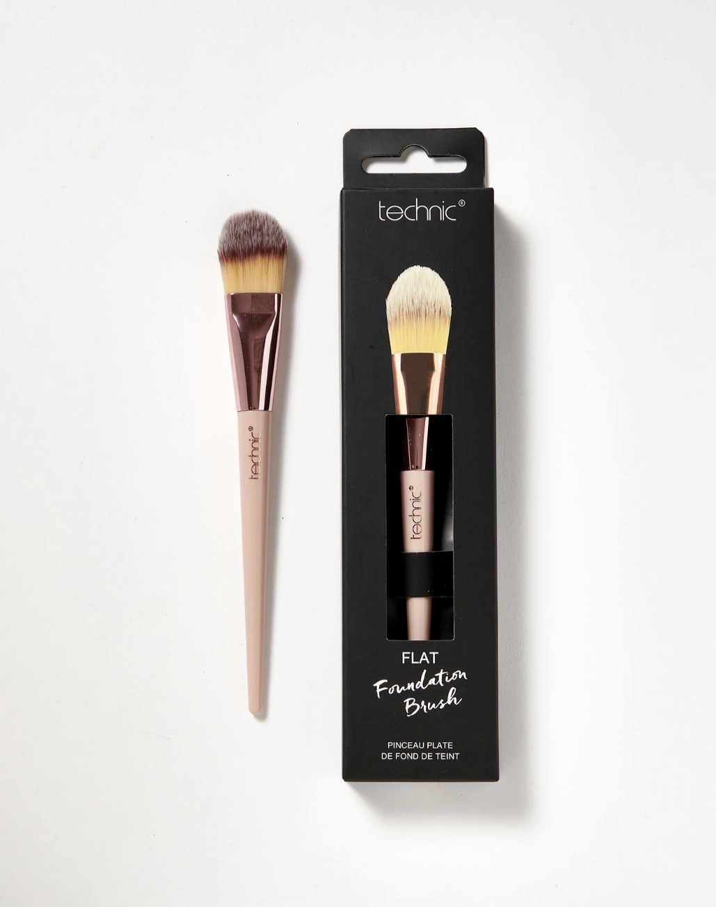 Technic Flat Foundation Brush